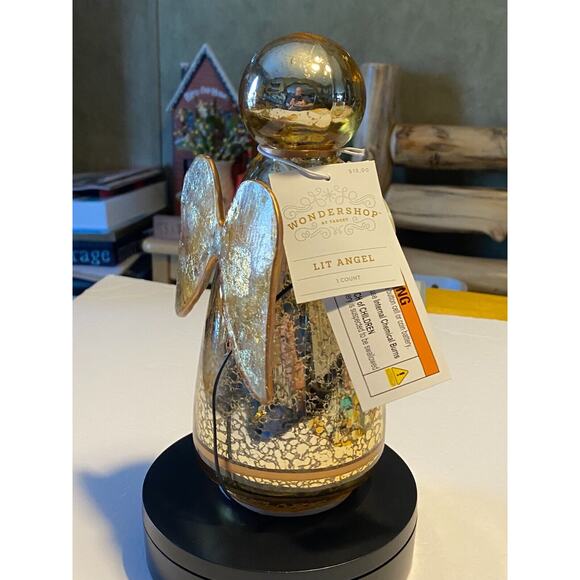 Wonder Shop Lit Angel Golden Glass with Light inside Timer 9" tall 4" wide 3AAAs - Picture 4 of 4